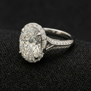 Anillo de Diamantes de Platino Clásico y Elegante, Anillo de Boda Sencillo, Joyería de Compromiso, Brillo Intenso, Regalo de Lujo para el Amor y Momentos Especiales - Product Image 4