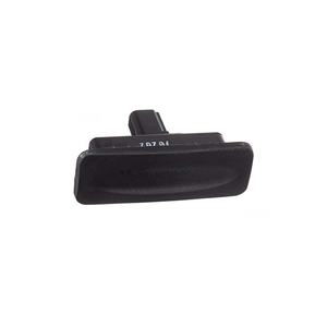 HMC I30/ceed 12-81260-a5000 81260-a5000อุปกรณ์ตกแต่งภายในลำต้นเปิด - Product Image 1