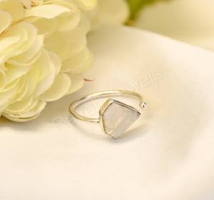 Nouveauté arc-en-ciel pierre de lune solide en argent Sterling éternité Vermeil réglable 10X10mm pierres précieuses bijoux réglable bague fine - Product Image 5