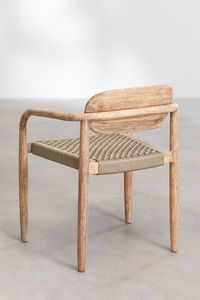 Juego de Mesa de Comedor Vali Hecho de Madera de Teca Sólida con Acabado Natural para Interiores o Exteriores - Product Image 3