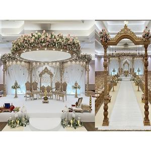 Magnífico Escenario de Boda y Mandap, Decoración Tradicional India, Escenario de Boda de Madera y Diseñador de Mandap, Escenario de Boda Regional en el Reino Unido - Product Image 1