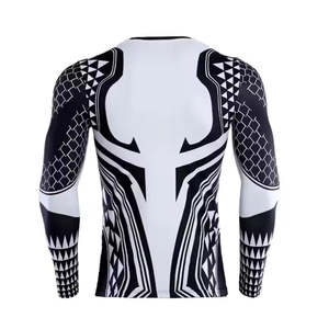 Camiseta de Protección Solar Transpirable Personalizada para Hombre, para Comodidad y Protección en Entrenamientos de BJJ, MMA y Fitness - Product Image 3