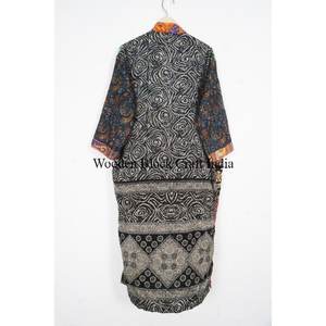 Elegante y Cómoda Bata de Dormir de Seda Floral para Mujer, Manga 3/4, Cuello en V, Transpirable, Kimono para Primavera/Invierno/Verano - Product Image 5