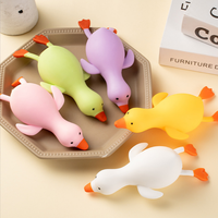 Vente en gros de nouveaux jouets mochi doux et mignons de différentes formes avec paillettes