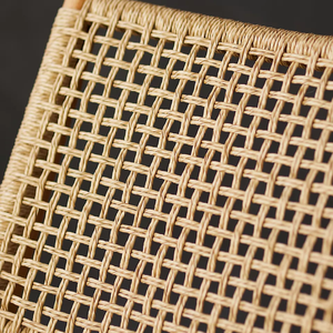 Chaise longue en rotin synthétique au design moderne pour l'extérieur Cadre en bois de teck pour l'extérieur Mobilier d'extérieur pour hôtel, villa, station de vacances - Product Image 6