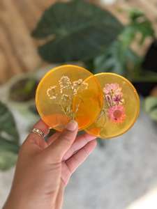 ชุดถาดรองแก้วทำจากเรซินและไม้ช่างฝีมือพื้นผิวมันวาวสวยงามลวดลายและสีสันสดใสจานรองแก้วหินสำหรับงานกิจกรรม - Product Image 2