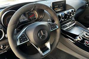 Mercedes-AMG GT C Roadster 2018 Usado, 6100 Millas, Motor V8 Biturbo, Paquete AMG Dynamic Plus, Proveniente de Clima Cálido - Product Image 4