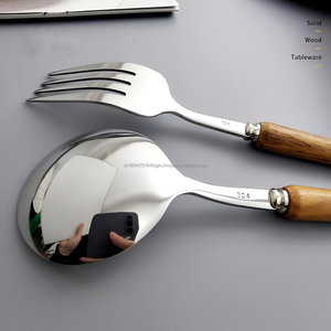 Ensemble de couverts cuillère et fourchette en acier inoxydable 304 à manche en bois pour la maison et le restaurant - Product Image 4