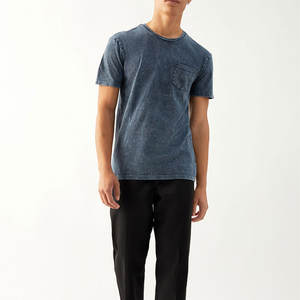 Camiseta de Alta Calidad para Hombre, Lavada al Ácido, Tejida, 230g, Corte Regular, 100% Algodón Ecológico - Product Image 4