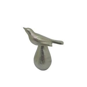 Décoration de chambre décorative pour la maison Sculpture de bureau en aluminium Rein Deer Sculptures Figurines abstraites or fini à la main en vrac - Product Image 4