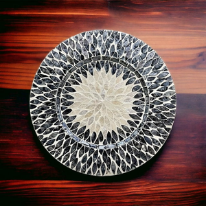 Assiettes de présentation en bois incrusté de nacre d'inspiration vintage pour centres de table à manger Assiettes de présentation exquises en incrustation de nacre - Product Image 6