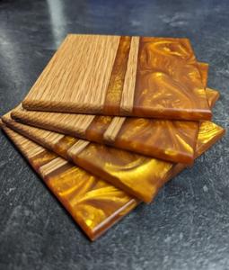 ที่รองแก้วเรซินและไม้มะม่วงพร้อมขาตั้งสำหรับใช้ในสำนักงานงานปาร์ตี้รับประทานอาหารงานกลางแจ้งออกแบบได้ตามต้องการ - Product Image 3