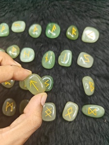 Ensemble de runes en aventurine verte naturelle, pierres de divination en cristal poli, guérison spirituelle, méditation, divination, ensemble de pierres précieuses - Product Image 4