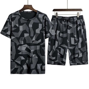 Ensemble d'été pour homme, t-shirt à col rond respirant et short en polyester/coton, style streetwear, coupe ample - Product Image 1