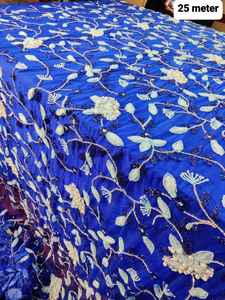 ผ้าชุดราตรีหรูหราขายดี ผ้าตาข่ายเจ้าสาวสวยงามแบบราชวงศ์ ประดับด้วยกลิตเตอร์เลื่อมและลายปักดอกไม้สไตล์ฝรั่งเศส - Product Image 6