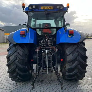 Maquinaria agrícola usada asequible, tractor agrícola Holland TVT 190 usado en excelentes condiciones. - Product Image 3