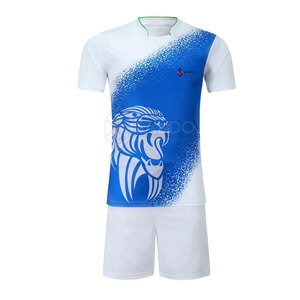 Uniforme de Fútbol Transpirable de Manga Corta para Hombre, Talla Grande, Verano, Sostenible, Venta al Por Mayor - Product Image 1