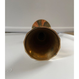 Ensemble de gobelets à vin en laiton poli doré avec un design simple Parfait pour les articles de bar élégants et les accessoires de bar de qualité supérieure. - Product Image 3