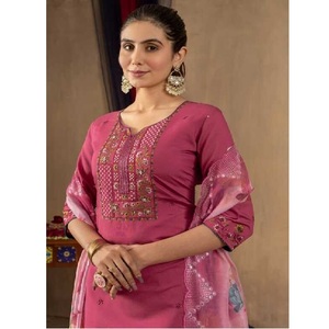 Elegante Conjunto Kurti de Seda Romana Bordado a Mano con Hilos Multicolores, Traje Tradicional para Fiestas - Product Image 5