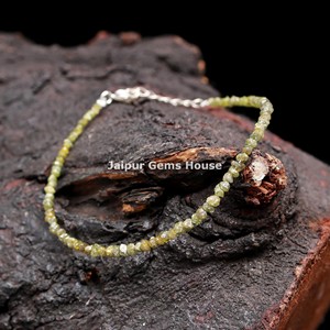 Pulsera de plata esterlina delicada con cuentas de diamantes verdes crudos sin cortar Joyas de piedra de diamantes en bruto naturales sin cortar - Product Image 3