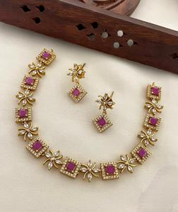 Elegante conjunto de Kundan chapado en oro para mujer, collar de novia con aspecto de diamante Floral, joyería clásica de Polki de corte cuadrado para boda - Product Image 6