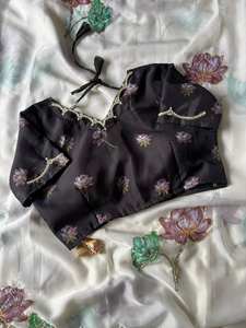 Suave Teby Organza seda Sari estampado Floral elegante cuello tradicional blusa Khatli Cutdana borde para fiestas hecho a mano indio - Product Image 4