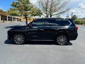 Lexus LX 570 ปี 2021 สภาพใหม่เอี่ยม - Product Image 5