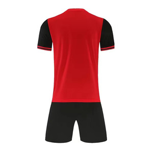 Maillot de football de qualité supérieure avec kits de football qui offrent style, durabilité et confort pour la passion du football - Product Image 6