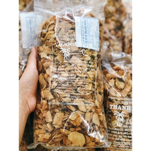 Croustilles de noix de coco croustillantes du Vietnam parfaites pour une collation saine ou ajouter à vos recettes préférées - Product Image 5