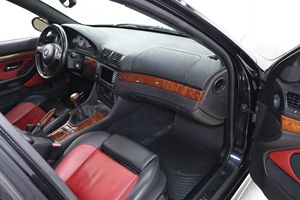 รถมือสอง BMW M5 ปี 2001 พวงมาลัยซ้าย/ขวา - Product Image 3