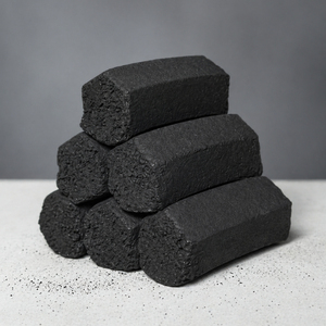 Charbon de bois hexagonal noir Ahsan fabriqué à partir de coques de noix de coco à 100 %, teneur en cendres de 1,0 % à 3,0 %, 7000-8000 Kcal/kg pour chicha - Product Image 1
