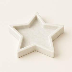 Plateau ovale en marbre blanc Plateau de service élégant pour collations, apéritifs ou utilisation décorative dans la cuisine et la maison - Product Image 6