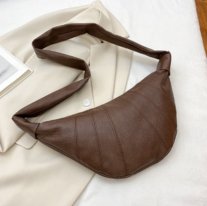 BOLSO PEQUEÑO CROISSANT SOFT NAPPA - Product Image 2