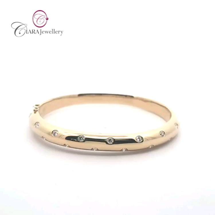 สีเหลืองทอง