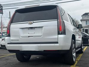 Cuidadosamente-Usado-2019- Cad_il la _ Es _ calad- 4WD- 4dr-en venta - Product Image 4