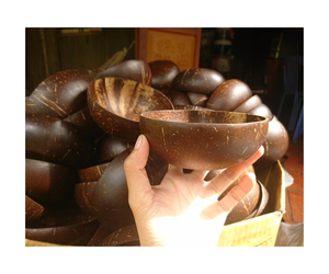 Hot <b>Coconut</b> <b>Bowl</b> Made in Vietnam/ Natural <b>Coconut</b> Shell <b>Bowl</b> - Product Image 1