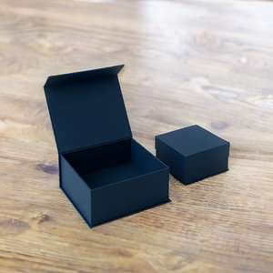 Custom Deep Blue Magnetic Closure Eco-Friendly Recyclable Folders Matt Lamination <b>Luxury</b> Rigid Paper Packaging for Premium - Product Image 4