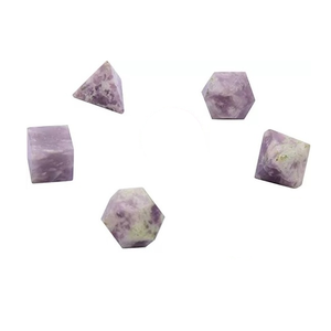 Cristal Lepidolite Géométrie 5 pièces Set Pierre Naturelle Sacrée Sculptée pour Guérir les Solides Platoniques Formes Géométriques Uniques - Product Image 1
