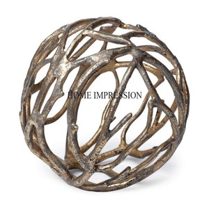 รูปปั้นชุบทองสำหรับตกแต่งบ้านฐานหินอ่อนสีดำดีไซน์แบบโบราณทำจากโลหะคุณภาพระดับพรีเมียมมีรายละเอียดซับซ้อน - Product Image 2