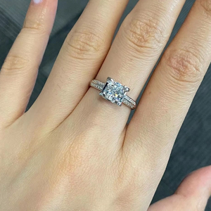 แหวนเพชรโมอิสทรงกลมสีเงินแท้925แท้ของขวัญแต่งงานสุดหรูสำหรับปาร์ตี้ - Product Image 3