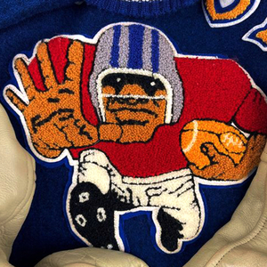 เสื้อแจ็คเก็ตเบสบอลสไตล์วาร์ซิตี้สำหรับผู้ชาย เสื้อแจ็คเก็ตลำลองสำหรับฤดูหนาว แขนยาว ติดกระดุมด้านหน้า สไตล์แฟชั่นสตรีท - Product Image 4