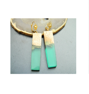 ต่างหูทำจากไม้และเรซินเครื่องประดับแฟชั่นดีไซน์เรียบง่ายสำหรับผู้หญิงและใช้งานทำด้วยมือในราคาที่ดีที่สุด - Product Image 6