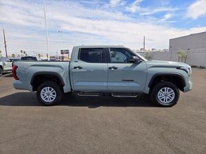 2025มือสองโตโยต้าทุนดรา SR5 4WD รถแท็กซี่ crewmax - Product Image 2