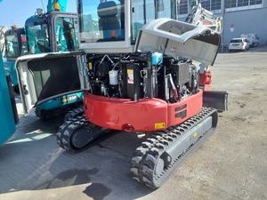 TAKEUCHI TB335R Mini pelle Yanmar moteur boîte de vitesses moteur roulement-8 tonnes poids de fonctionnement utilisé état LIYUAN hydraulique PLC - Product Image 3