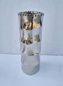 Juego de 2 jarrones altos con forma de bambú de metal de aluminio, diseño de florero decorativo hecho a mano, lo mejor para la decoración del hogar, fábrica de exportación India - Product Image 3