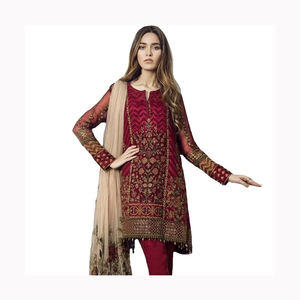 Traje Salwar Kameez de terciopelo bordado pesado del proveedor indio para mujer Nueva colección Material de seda - Product Image 1