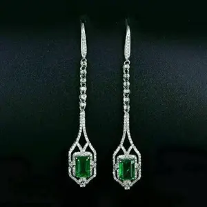 Pendientes de Plata 925 con Moissanita de Corte Esmeralda de 3 Quilates, Color Verde Esmeralda, Joyería de Moissanita - Product Image 2