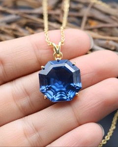 Collar con Colgante Octogonal de Zafiro Azul de Laboratorio, Joyería Minimalista de Oro, Regalo de Piedra Natal de Septiembre para Ella, Colgante Minimalista Cultivado en Laboratorio - Product Image 2