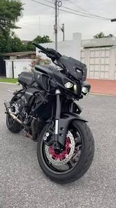 Motocicleta Hyper Naked Usada 2022 MT-10 1000 Hyper-naked Euro 5 998cc con Motor sin Escobillas |   Suspensión Semi-Activa Hlins con IMU de 6 Ejes - Product Image 3
