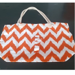 กระเป๋าผ้าใบคอตตอนออร์แกนิก100% งานออกแบบสำหรับสีชมพูเป็นมิตรกับสิ่งแวดล้อมพร้อมใบรับรองแบบกอทสำหรับการใช้งานอเนกประสงค์ - Product Image 2